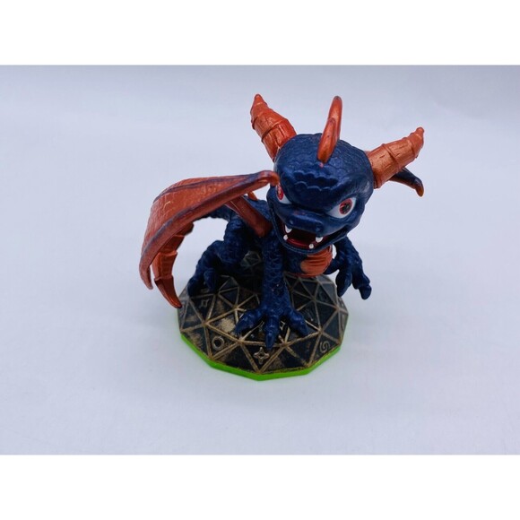 Skylanders Spyro's Adventure Lot of 8, Spyro, Camo, Trigger, Bash, Flame, etc. - Picture 2 of 16